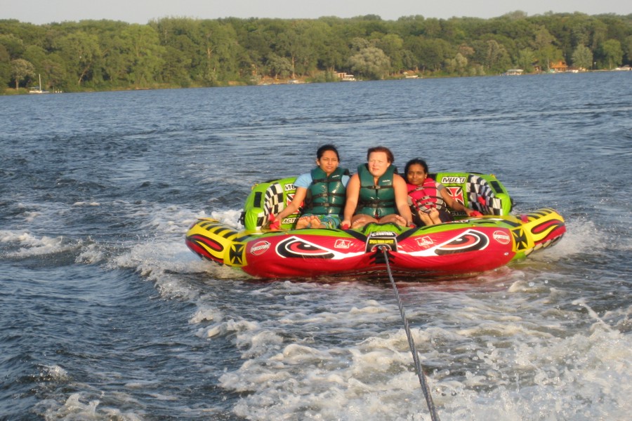 ../image/nithya katie kavitha 11.jpg